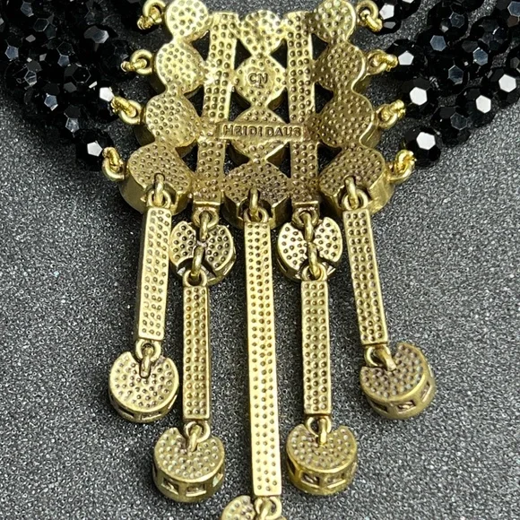 HEIDI DAUS "AN AFFAIR TO REMEMBER" 4 STRAND NECKLACE & EARRINGS SET Black & Red - Picture 7 of 14